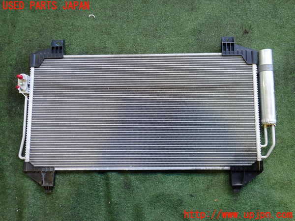 2UPJ-22296031]アウトランダーPHEV(GG2W)エアコンコンデンサー1 中古_m0002.jpg