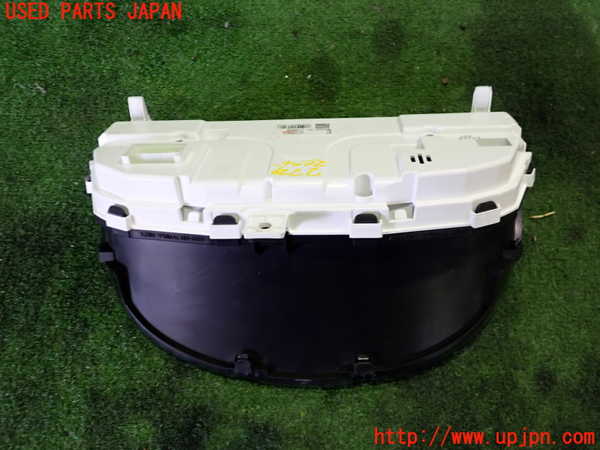 2UPJ-22296170]アウトランダーPHEV(GG2W)スピードメーター 中古_m0002.jpg