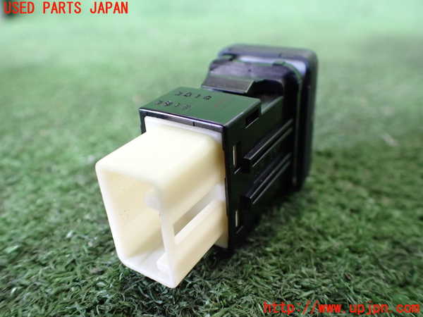 2UPJ-22296311]アウトランダーPHEV(GG2W)スイッチ6 (AC100V) 中古_m0002.jpg