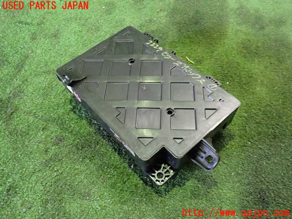 2UPJ-22296741]アウトランダーPHEV(GG2W)ヒューズボックス1 中古_m0002.jpg