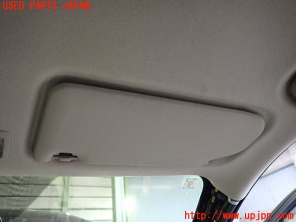 2UPJ-22297625]アウトランダーPHEV(GG2W)室内サンバイザー右側 中古_m0001.jpg