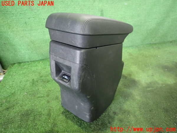 2UPJ-22297540]アウトランダーPHEV(GG2W)センターコンソール 中古_m0002.jpg