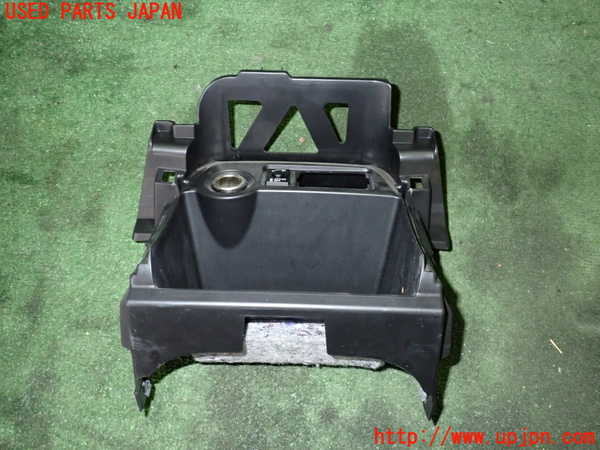 2UPJ-22297549]アウトランダーPHEV(GG2W)コンソール 中古_m0001.jpg