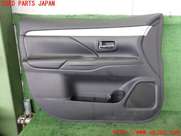 2UPJ-22291264]アウトランダーPHEV(GG2W)左前ドア内張り 中古_m0001.jpg
