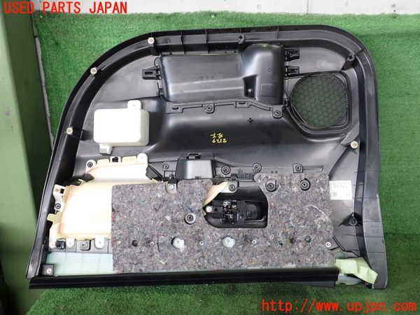 2UPJ-22291264]アウトランダーPHEV(GG2W)左前ドア内張り 中古_m0004.jpg