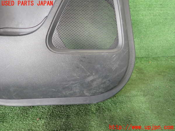2UPJ-22291324]アウトランダーPHEV(GG2W)左後ドア内張り 中古_m0004.jpg