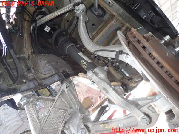 2UPJ-22305025]アウディ・A4 アバント(8WDEZ)左フロントストラット 中古_m0001.jpg