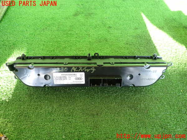 2UPJ-22306066]アウディ・A4 アバント(8WDEZ)エアコンスイッチ1 中古_m0002.jpg