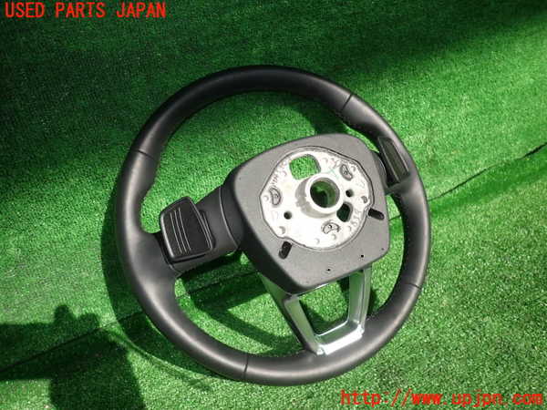 2UPJ-22307855]アウディ・A4 アバント(8WDEZ)ステアリングホイール 中古_m0002.jpg