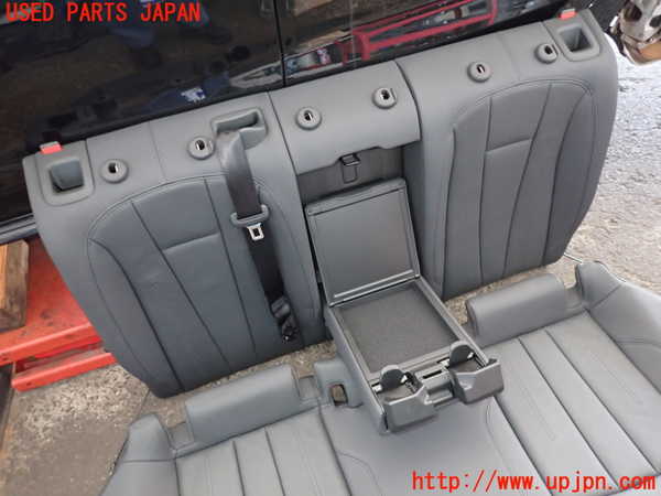 2UPJ-22307385]アウディ・A4 アバント(8WDEZ)リアシート 中古_m0002.jpg