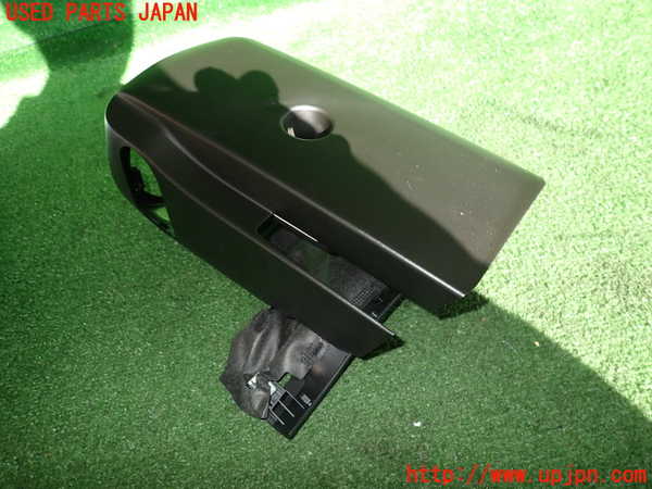 2UPJ-22307905]アウディ・A4 アバント(8WDEZ)コラムカバー 中古_m0002.jpg