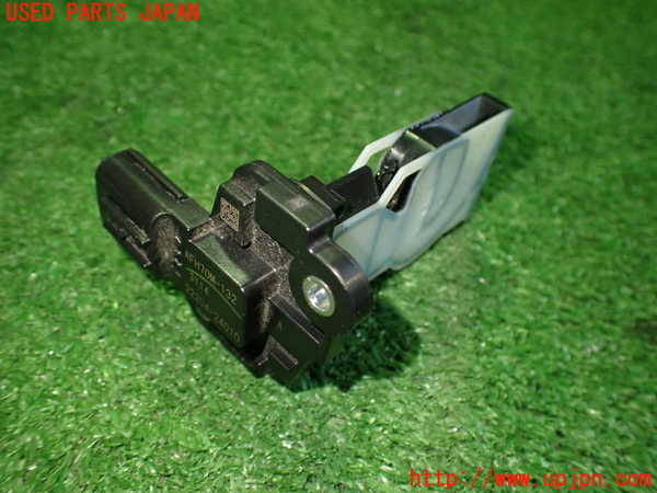 5UPJ-22316320]アクア(AQUA)(MXPK11)エアフロメーター 中古_m0001.jpg