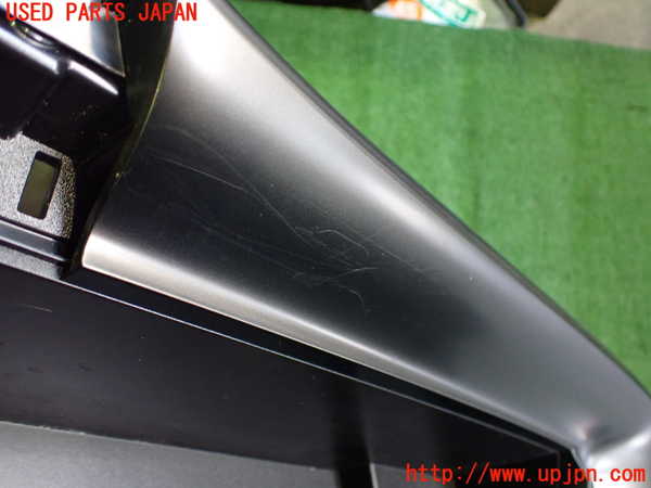 5UPJ-22317516]アクア(AQUA)(MXPK11)グローブボックス1 中古_m0003.jpg