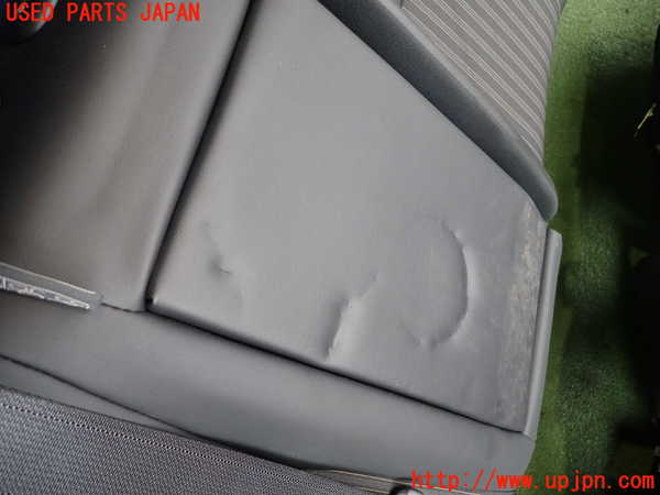 5UPJ-22317385]アクア(AQUA)(MXPK11)リアシート 【ジャンク品】 中古_m0003.jpg
