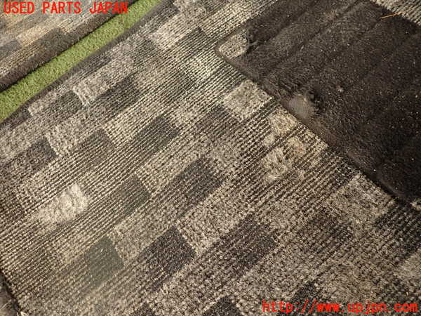 2UPJ-22327800]ランクル60系(HJ61V(改))フロアマット 【ジャンク品】 中古_m0002.jpg