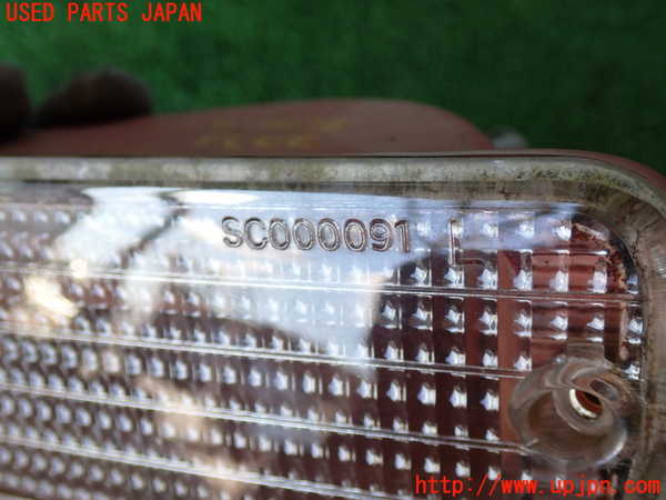 2UPJ-22331162]ハイラックスサーフ(KZN185W)左ウィンカーレンズ 中古_m0003.jpg