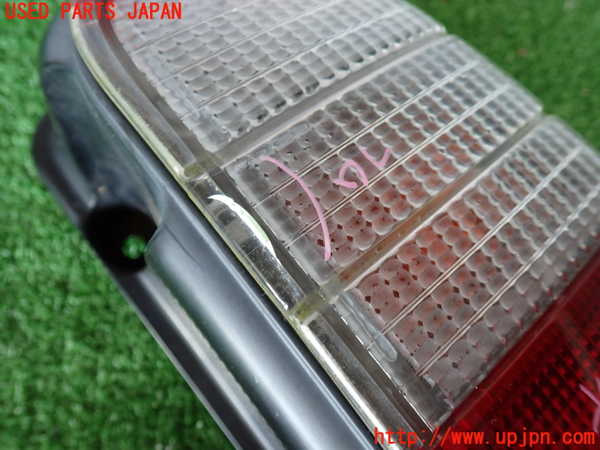 2UPJ-22331530]ハイラックスサーフ(KZN185W)右テールランプ 【ジャンク品】 中古_m0002.jpg