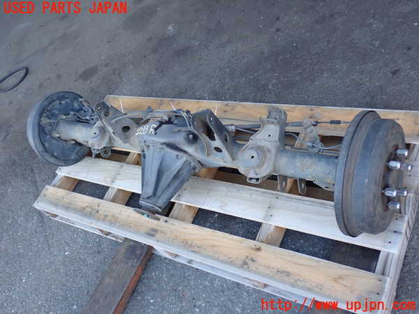 2UPJ-22334400]ハイラックスサーフ(KZN185W)リアデフホーシング 中古_m0002.jpg