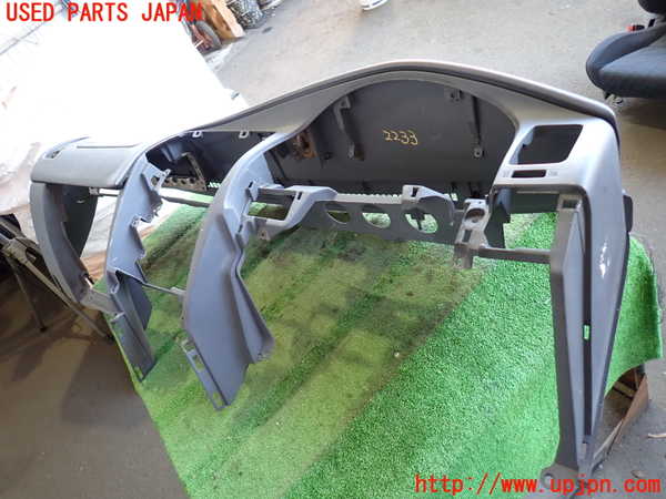 2UPJ-22337505]ハイラックスサーフ(KZN185W)ダッシュボード 中古_m0002.jpg