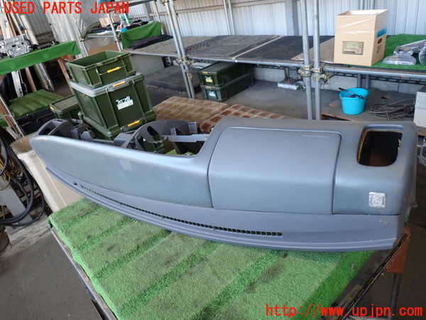2UPJ-22337505]ハイラックスサーフ(KZN185W)ダッシュボード 中古_m0004.jpg