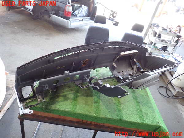 2UPJ-22337505]ハイラックスサーフ(KZN185W)ダッシュボード 中古_m0005.jpg