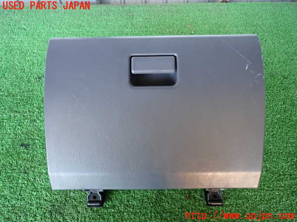 2UPJ-22337516]ハイラックスサーフ(KZN185W)グローブボックス1 中古_m0001.jpg