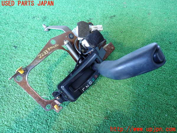 2UPJ-22337555]ハイラックスサーフ(KZN185W)ATシフトレバー 中古_m0001.jpg