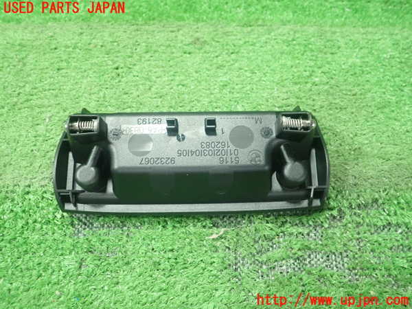 1UPJ-22347821]BMW 328i グランツーリスモ(F34)(3X28)灰皿1 中古_m0002.jpg