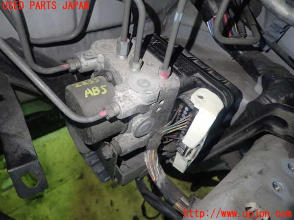 5UPJ-22354040]セリカ(ZZT231)ABSアクチュエーター 中古_m0001.jpg