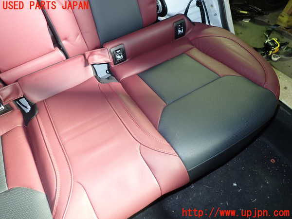 5UPJ-22367385]レヴォーグ(VN5)リアシート 中古_m0003.jpg