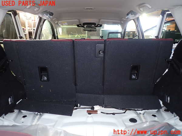 5UPJ-22367385]レヴォーグ(VN5)リアシート 中古_m0005.jpg