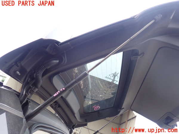 5UPJ-22371584]ランドローバー・レンジローバー イヴォーク(LV2A)リアゲートダンパー 中古_m0002.jpg