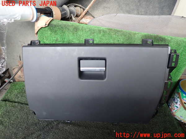 1UPJ-22377516]ランドローバー・レンジローバー イヴォーク(LV2A)グローブボックス1 中古_m0001.jpg