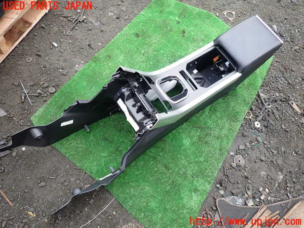1UPJ-22377540]ランドローバー・レンジローバー イヴォーク(LV2A)センターコンソール 中古_m0001.jpg