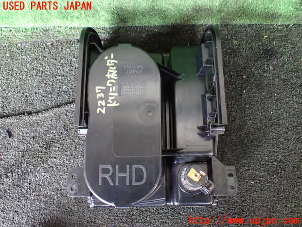 1UPJ-22377810]ランドローバー・レンジローバー イヴォーク(LV2A)ドリンクホルダー 中古_m0003.jpg