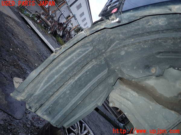 5UPJ-22381092]エスクァイアハイブリッド(ZWR80G)左前フェンダーライナー 中古_m0002.jpg