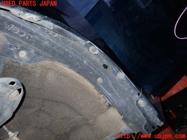 5UPJ-22381092]エスクァイアハイブリッド(ZWR80G)左前フェンダーライナー 中古_m0003.jpg