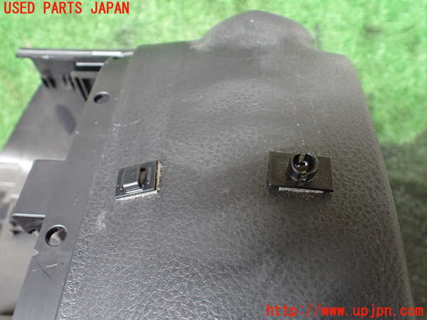 5UPJ-22387905]エスクァイアハイブリッド(ZWR80G)コラムカバー 中古_m0003.jpg