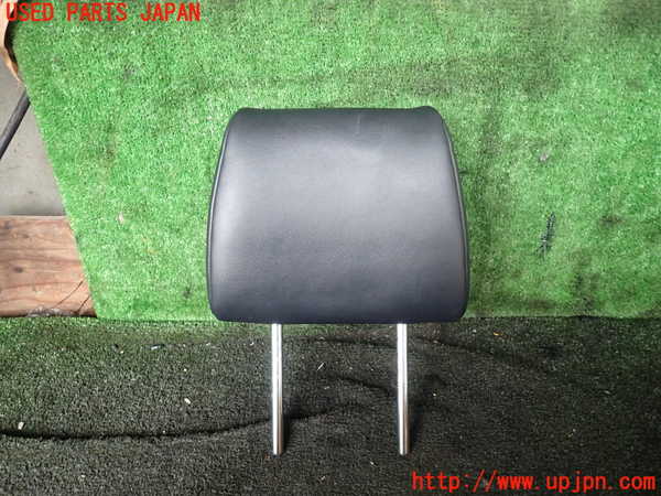 5UPJ-22387150]エスクァイアハイブリッド(ZWR80G)右2列目ヘッドレスト 中古_m0001.jpg