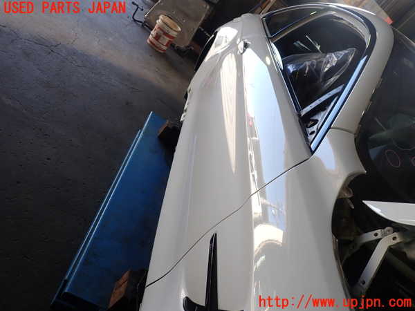 5UPJ-22391230]BMW M4 クーペ(3C30 F82)右ドア 43R-001025 中古_m0003.jpg