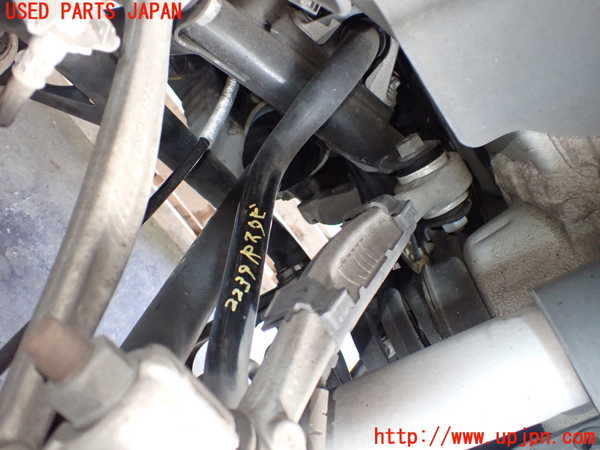 5UPJ-22395445]BMW M4 クーペ(3C30 F82)リアスタビライザー 中古_m0003.jpg