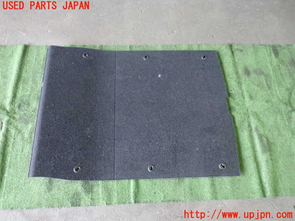 5UPJ-22397771]BMW M4 クーペ(3C30 F82)ラゲッジトレイ1 中古_m0001.jpg