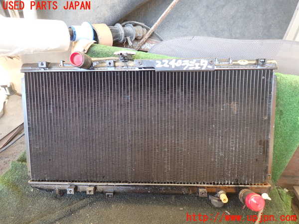 5UPJ-22402321]セリカ GT-FOUR(ST185)ラジエーター1 中古_m0001.jpg