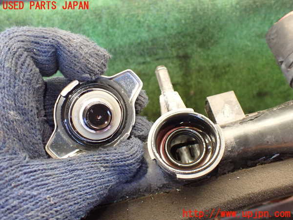 5UPJ-22402321]セリカ GT-FOUR(ST185)ラジエーター1 中古_m0003.jpg