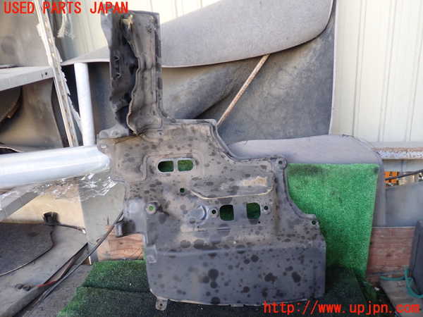 5UPJ-22401722]セリカ GT-FOUR(ST185)アンダーカバー2 中古_m0003.jpg