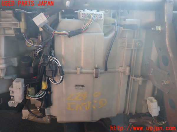5UPJ-22406081]セリカ GT-FOUR(ST185)エバポレーター1 中古_m0001.jpg