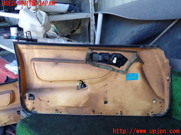 5UPJ-22401234]セリカ GT-FOUR(ST185)右ドア内張り 中古_m0004.jpg