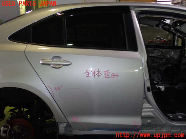 5UPJ-22411290]カローラ ハイブリッド(ZWE214)右後ドア NSG M31Q8 中古_m0001.jpg
