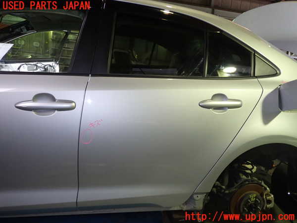 5UPJ-22411320]カローラ ハイブリッド(ZWE214)左後ドア NSG M31Q8 中古_m0001.jpg