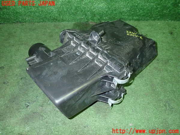 5UPJ-22412560]カローラ ハイブリッド(ZWE214)エアクリーナーボックス 中古_m0002.jpg